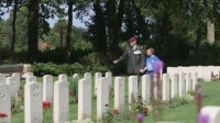 Eerst herdenken en dan op vakantie bij Ome Joop's Tour