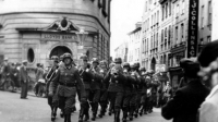 Hitler bezet een heééééél klein stukje Engeland