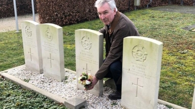 Frank Robertson; wie redde de vlieger uit bezet gebied?