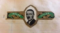 Sigarenbandjes van Hitler en meisjesboek met kogelgat bij inzamelingsactie